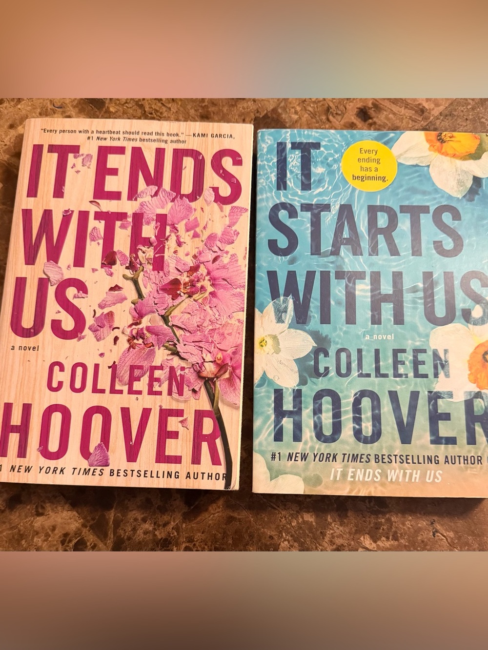 COLLEN HOOVER SET- It Ends with Us, It Starts with Us